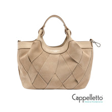 Carica l'immagine nel visualizzatore di Gallery, DUA Borsa Media in Suede Nude