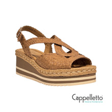 Carica l'immagine nel visualizzatore di Gallery, PADOVA Sandal Platform Taupe