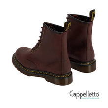 Carica l'immagine nel visualizzatore di Gallery, Boots 1460 Pascal Crazy Horse Cherry Red