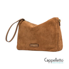 Carica l'immagine nel visualizzatore di Gallery, NORA Pouch Suede Caramel
