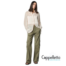 Carica l'immagine nel visualizzatore di Gallery, SANDRA Panta Cargo Gabardina Comfort Verde Militare
