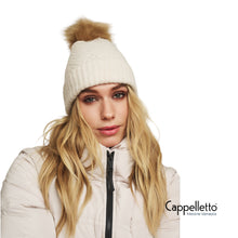 Carica l'immagine nel visualizzatore di Gallery, MARTI Berretto in Maglia con PomPon Betulla