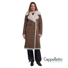 Carica l'immagine nel visualizzatore di Gallery, SULEEN Cappotto Reversibile Simil Montone Nocciola/Betulla
