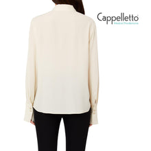 Carica l'immagine nel visualizzatore di Gallery, Camicia con Bottoni Logati Cremino CA6157