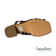 Carica l'immagine nel visualizzatore di Gallery, Sandalo 3857 Velour Caffè