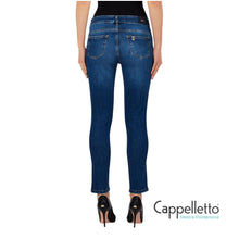 Carica l'immagine nel visualizzatore di Gallery, Jeans Skinny con Borchie UA6001