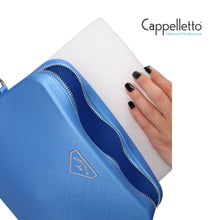 Carica l'immagine nel visualizzatore di Gallery, FLAT FLOWE 26 Borsa a Mano Sky Blue/Silver