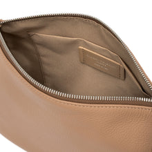 Carica l'immagine nel visualizzatore di Gallery, NORA Pouch Pelle Clay
