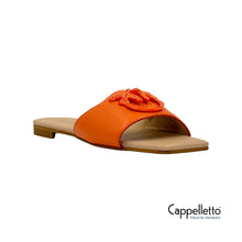 Carica l'immagine nel visualizzatore di Gallery, MARLI 01 Ciabattina Flat Pelle Arancio
