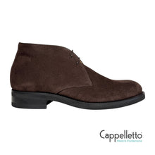 Carica l'immagine nel visualizzatore di Gallery, AREZZO Desert Boot in Suede Calf Cigar