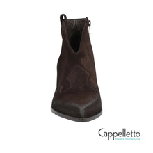 Carica l'immagine nel visualizzatore di Gallery, Texano Basso E2004 in Suede Testa di Moro