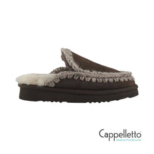 Carica l'immagine nel visualizzatore di Gallery, Eskimo Slipper Brown Pepper