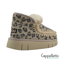 Carica l'immagine nel visualizzatore di Gallery, Eskimo Bounce Sneaker Hairy Cow Suede Leo