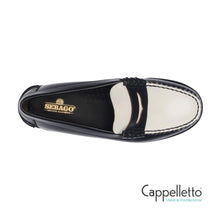 Carica l'immagine nel visualizzatore di Gallery, Classic Dan Mocassino Donna Black and White