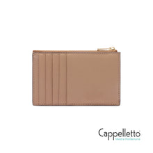 Carica l'immagine nel visualizzatore di Gallery, CAMELIA M Zipped Card Case Greige