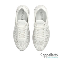 Carica l'immagine nel visualizzatore di Gallery, CONNY Sneaker Donna Nappa Bianca Fori 7364