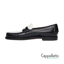 Carica l'immagine nel visualizzatore di Gallery, Classic Dan Mocassino Donna Black and White