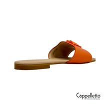 Carica l'immagine nel visualizzatore di Gallery, MARLI 01 Ciabattina Flat Pelle Arancio