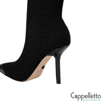 Carica l'immagine nel visualizzatore di Gallery, REGENT Point Sock Ankle Boot Black