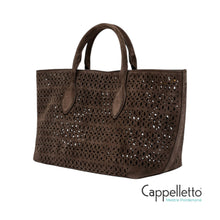 Carica l'immagine nel visualizzatore di Gallery, MASHUP Borsa Media in Suede Laserato Moka