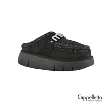Carica l'immagine nel visualizzatore di Gallery, Bounce Clog Metal Logo Black