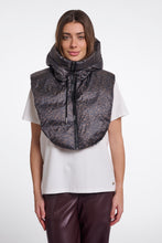 Carica l'immagine nel visualizzatore di Gallery, TABITA CopriCollo Imbottito Small Leopard