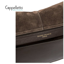 Carica l'immagine nel visualizzatore di Gallery, HELENA ROUND Borsa Media in Suede Moka