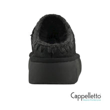 Carica l'immagine nel visualizzatore di Gallery, Bounce Clog Special Leather Cracked Black