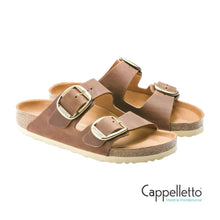 Carica l'immagine nel visualizzatore di Gallery, ARIZONA Donna Big Buckle Oiled Leaher Cognac