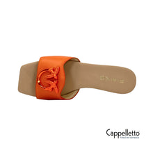 Carica l'immagine nel visualizzatore di Gallery, MARLI 01 Ciabattina Flat Pelle Arancio