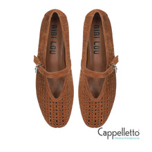 Carica l'immagine nel visualizzatore di Gallery, MAIA Ballerina in Suede Forato Cuoio