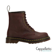 Carica l'immagine nel visualizzatore di Gallery, Boots 1460 Pascal Crazy Horse Cherry Red