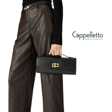 Carica l'immagine nel visualizzatore di Gallery, CLARA CrossBody Clutch Nero