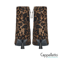 Carica l'immagine nel visualizzatore di Gallery, SAKURA Booties 40 in Cavallino Maculato