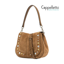 Carica l'immagine nel visualizzatore di Gallery, HELENA ROUND Borsa in Suede Caramel+Borchie
