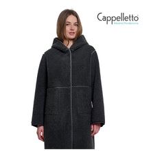 Carica l'immagine nel visualizzatore di Gallery, AMI Cappotto Teddy Reversibile con Cappuccio Urban Teal