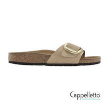 Carica l'immagine nel visualizzatore di Gallery, MADRID Donna Big Buckle Nubuck Leather Sandcastle