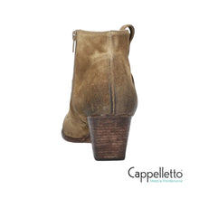 Carica l'immagine nel visualizzatore di Gallery, Texano Basso E2004 in Suede Fango