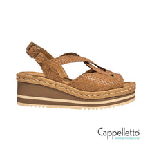Carica l'immagine nel visualizzatore di Gallery, PADOVA Sandal Platform Taupe