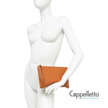 Carica l'immagine nel visualizzatore di Gallery, HERMY Busta in Pelle Clay