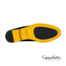 Carica l'immagine nel visualizzatore di Gallery, Mocassino in Pelle Nappata Nera