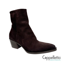 Carica l'immagine nel visualizzatore di Gallery, E5801 Stivaletto Texano in Velour Ebano
