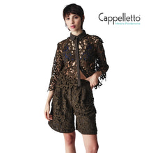 Carica l&#39;immagine nel visualizzatore di Gallery, FIOCCO Camicia Cropped Tessuto Macramè Militare
