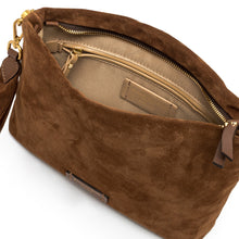 Carica l&#39;immagine nel visualizzatore di Gallery, BRENDA Pochette in Pelle Scamosciata Cognac
