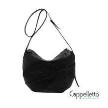 Carica l&#39;immagine nel visualizzatore di Gallery, SHANIA Borsa a Tracolla in pelle Nera
