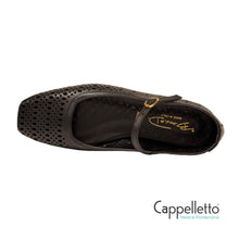 Carica l'immagine nel visualizzatore di Gallery, Ballerina in Nappa Microforata Nera
