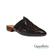 Carica l&#39;immagine nel visualizzatore di Gallery, Sabot D-211 Studio54 Nero
