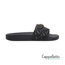Carica l'immagine nel visualizzatore di Gallery, MEENA Eagle Slide Black
