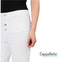 Carica l'immagine nel visualizzatore di Gallery, Jeans Bootcut a Vita Alta Bianco UA6040
