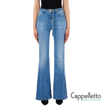 Carica l'immagine nel visualizzatore di Gallery, Jeans Bootcut a Vita Alta UA6159
